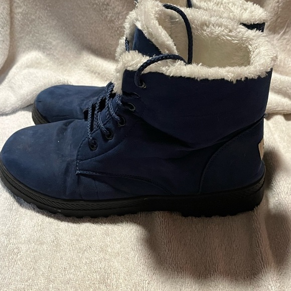 SQL Blue Boots - Picture 3 of 8